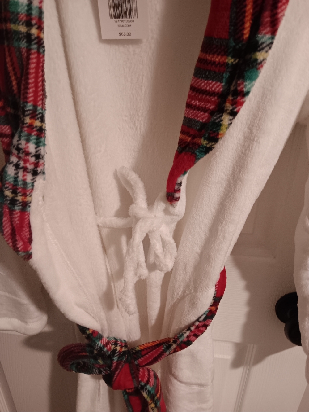 Kim Rogers Plush White Robe with Red Plaid Trim and Belt. Small NWT. - Picture 4 of 6